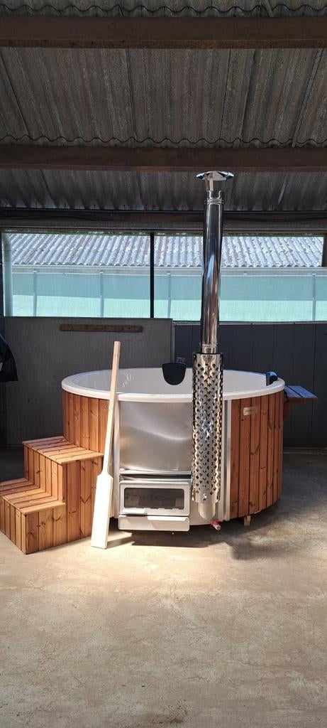 Kunststof hot tub houtgestookt, 200 cm, thermohout, isolatie, Ophalen, Trap, Nieuw, Wellnessandgarden