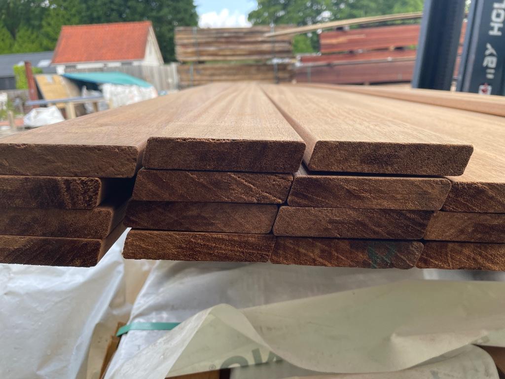 Ayous rhombus ruit stuks 215 cm ook frake in vele modellen, Ophalen, Planken, Nieuw, Hardhout