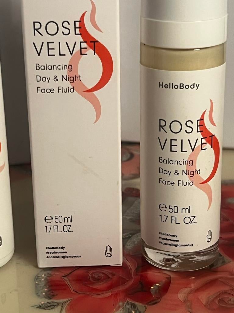 HelloBody - Rose Breeze & Rose Velvet, Verzenden, Nieuw, Gehele gezicht, Verzorging