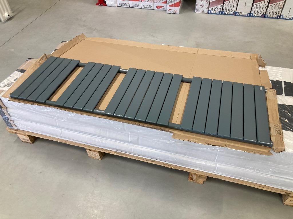 Mooie Vasco Aster HF-A designradiator 1471 x 450 RAL 7031, 500 tot 800 watt, Radiator, Nieuw, Minder dan 60 cm