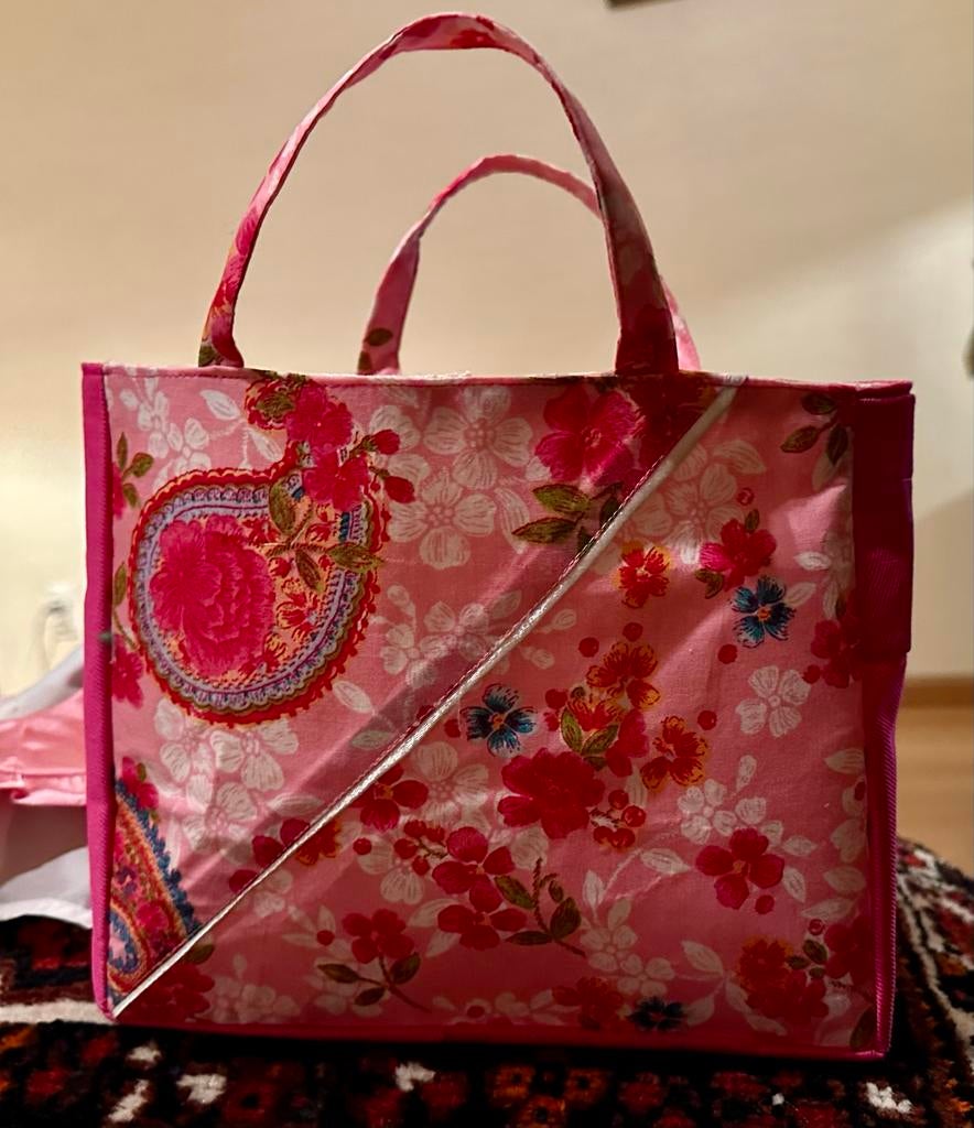 Exclusief katoen(satijn)en tasje / kadotasje / kindertasje, Sieraden, Tassen en Uiterlijk, Ophalen, Nieuw, Roze, Handtas