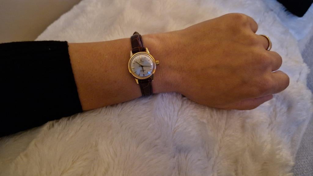 Omega Ladymatic 14K Goud Automaat,1961 – Origineel & Werkend, Sieraden, Tassen en Uiterlijk, Horloges | Antiek, Met bandje, Polshorloge