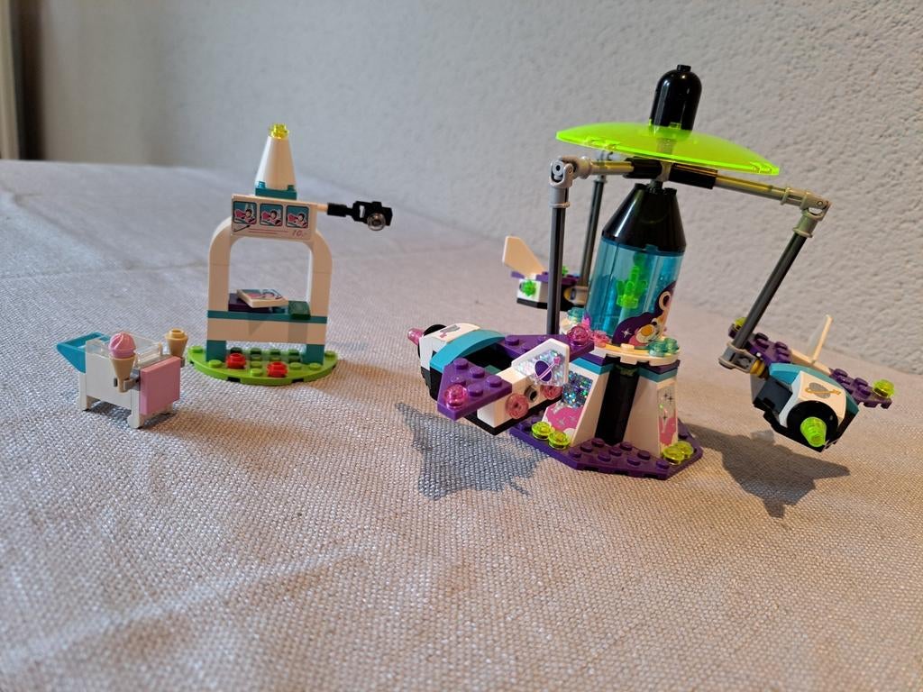 Lego Friends Pretpark Ruimtevlucht 41128, Ophalen of Verzenden, Zo goed als nieuw, Complete set, Lego