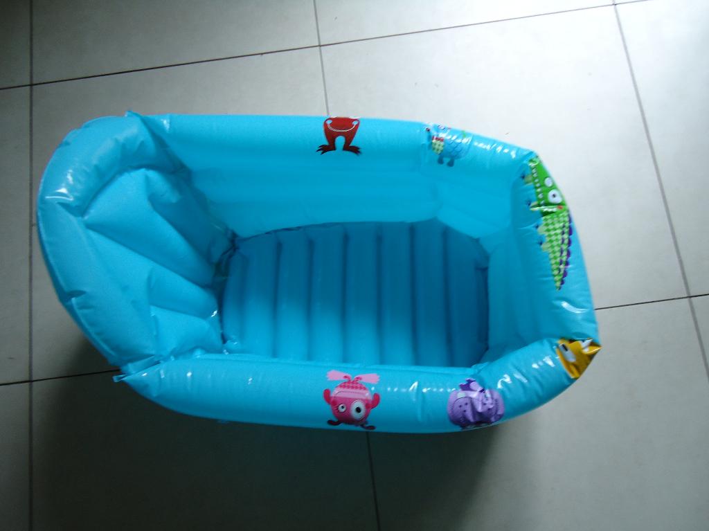 Opblaasbaar baby bad badje voor camping logeren oppas, Ophalen of Verzenden, Zo goed als nieuw, Badje