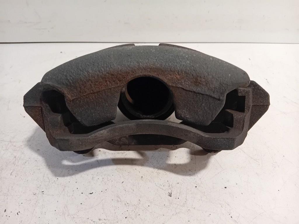 Remklauw rechts voor Audi A3, Auto-onderdelen, Onderdelen@venauto.nl, Van der Ven Autorecycling B.V., Gebruikt, Ettenseweg 76, 4706 PB Roosendaal, The Netherlands