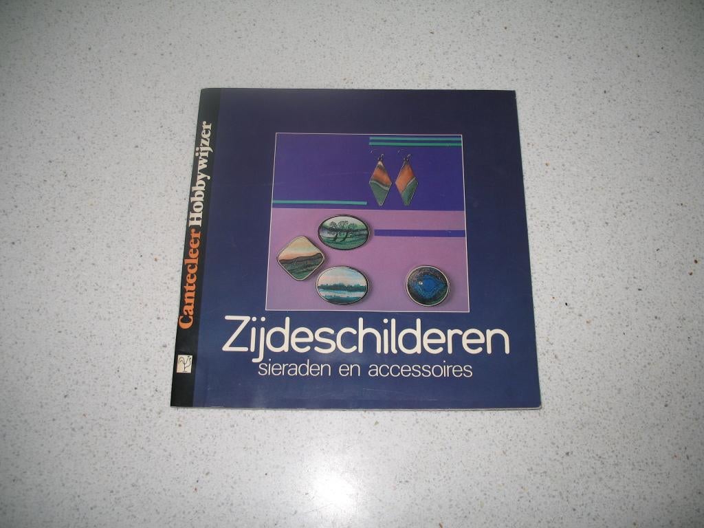 Zijdeschilderen Sieraden en Accessoires Vintage, Boeken, Ophalen of Verzenden, Gelezen, Sieraden maken