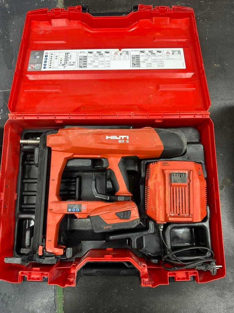Hilti bx 3-l spijkerpistool beton, Ophalen of Verzenden, Zo goed als nieuw, Boor- en/of Breekhamer