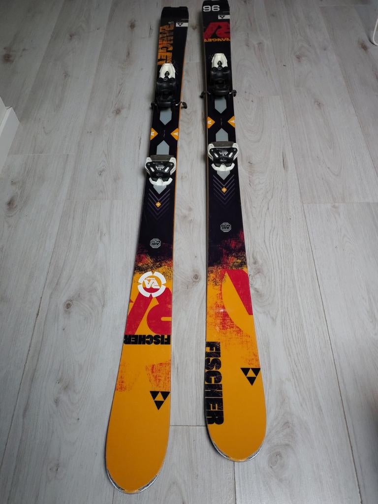 Ski's. Breedte geschikt voor piste en off-piste, Ophalen, 160 tot 180 cm, Skiën, Ski's