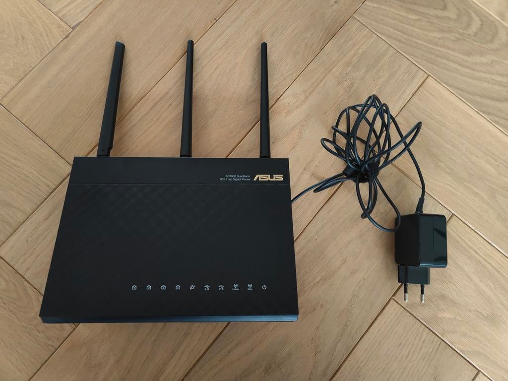 ASUS AC1900 Dual Band router, Ophalen of Verzenden, Gebruikt, Router, ASUS