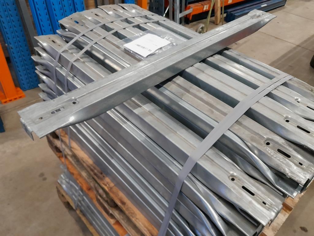 diepteliggers 1100mm magazijnstelling voldoende voorraad!, Ophalen