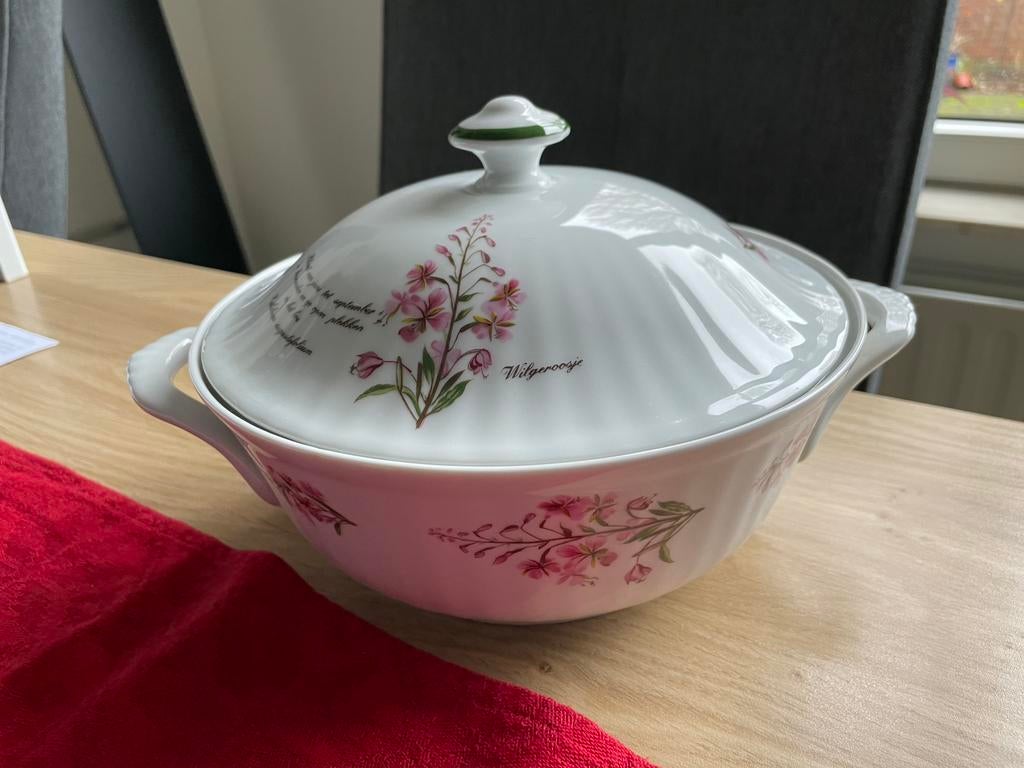 Prachtige Wilgenroosje dekschaal van Libelle, Ophalen of Verzenden