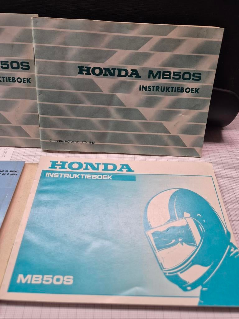 Honda instructie boekjes, Ophalen of Verzenden