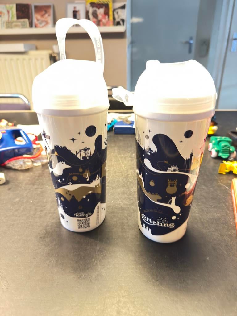 Twee Efteling bekers, Verzamelen, Efteling, Ophalen of Verzenden, Nieuw, Gebruiksvoorwerp