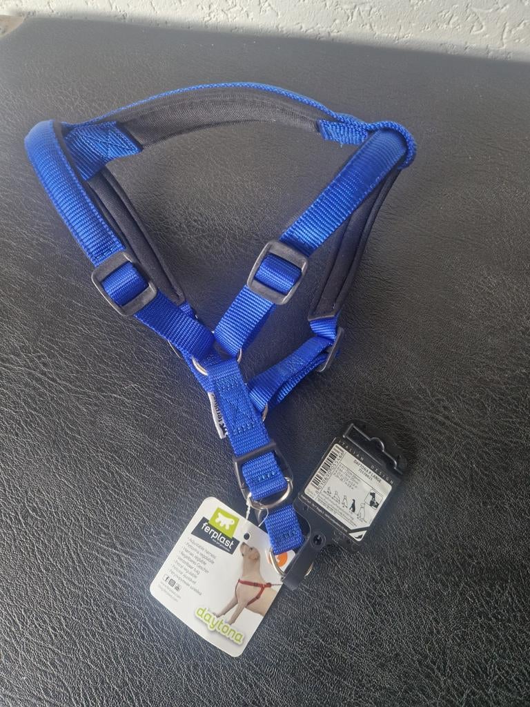 Nieuw hondentuigje blauw ferplast, Dieren en Toebehoren, Ophalen