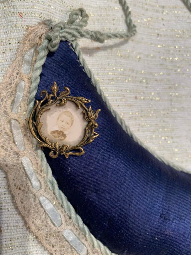 Antiek Bruidskussen met Foto Medaillons broches brocante, Antiek en Kunst, Ophalen of Verzenden
