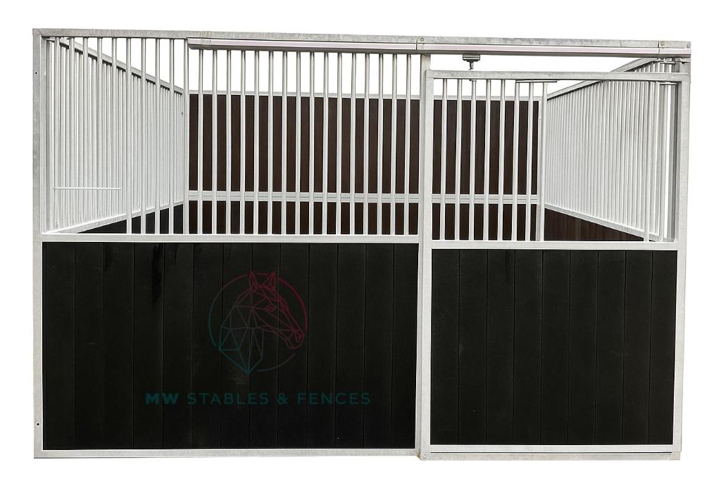 Nieuwe paardenbox voorwanden, Dieren en Toebehoren, Stalling en Weidegang, Stalling, 4 paarden of pony's of meer