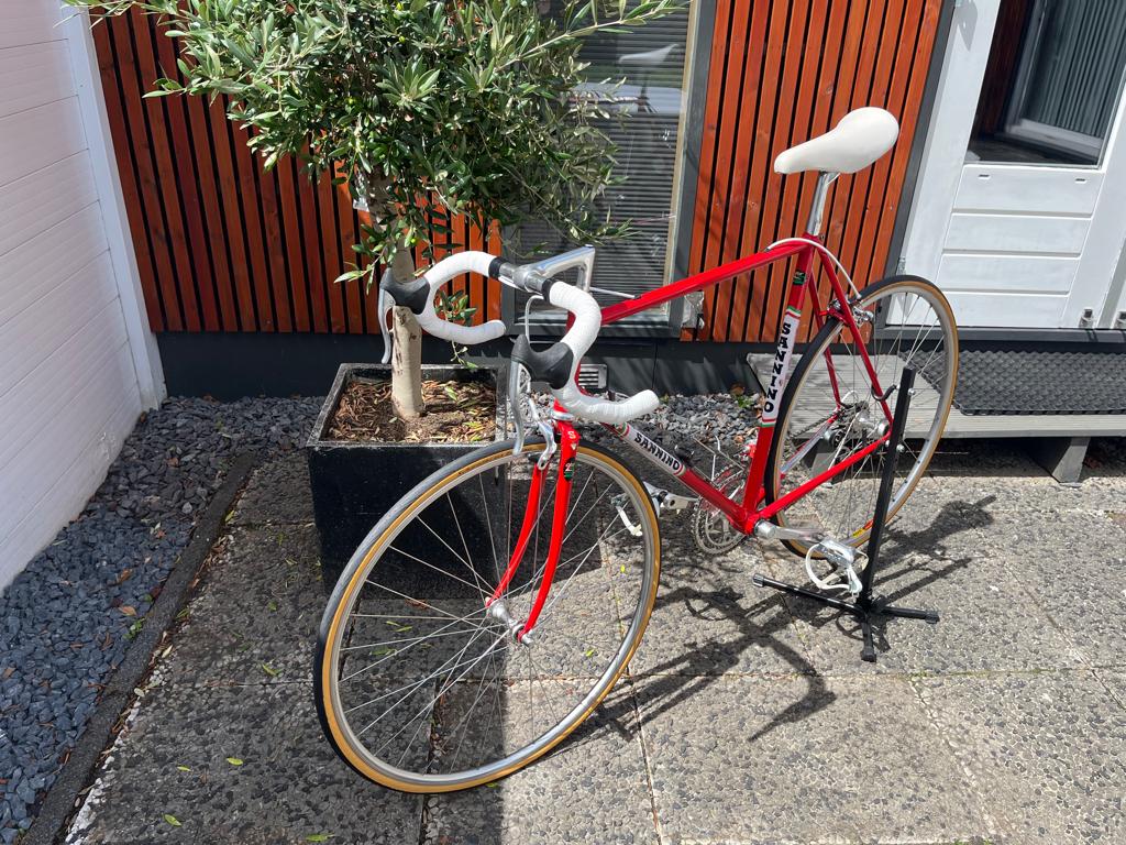 Zeldzame Mauro Sannino - Cinelli frame -Shimano Dura Ace 105, Fietsen en Brommers, Fietsen | Racefietsen, 28 inch, Zo goed als nieuw