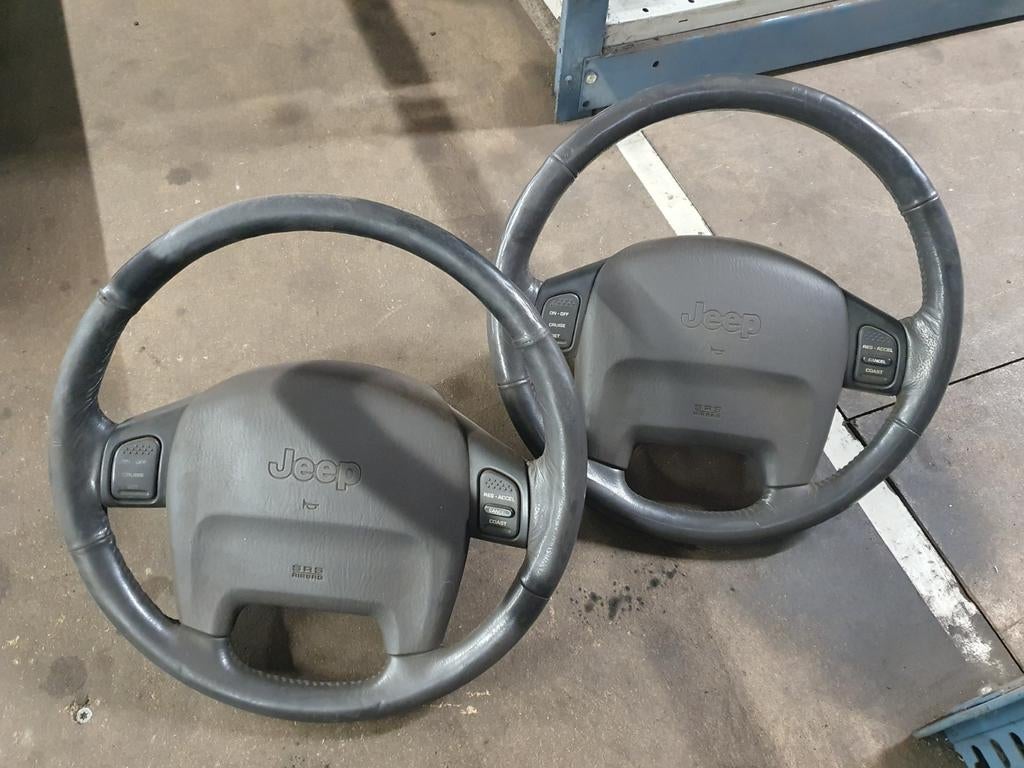 Nette stuurwielen van Jeep Grand Cherokee WJ., Ophalen, Jeep