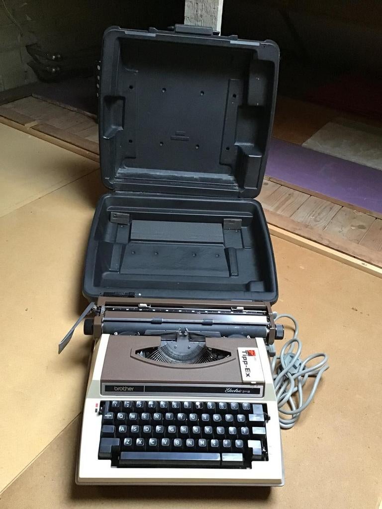 Electronische typemachine, Ophalen