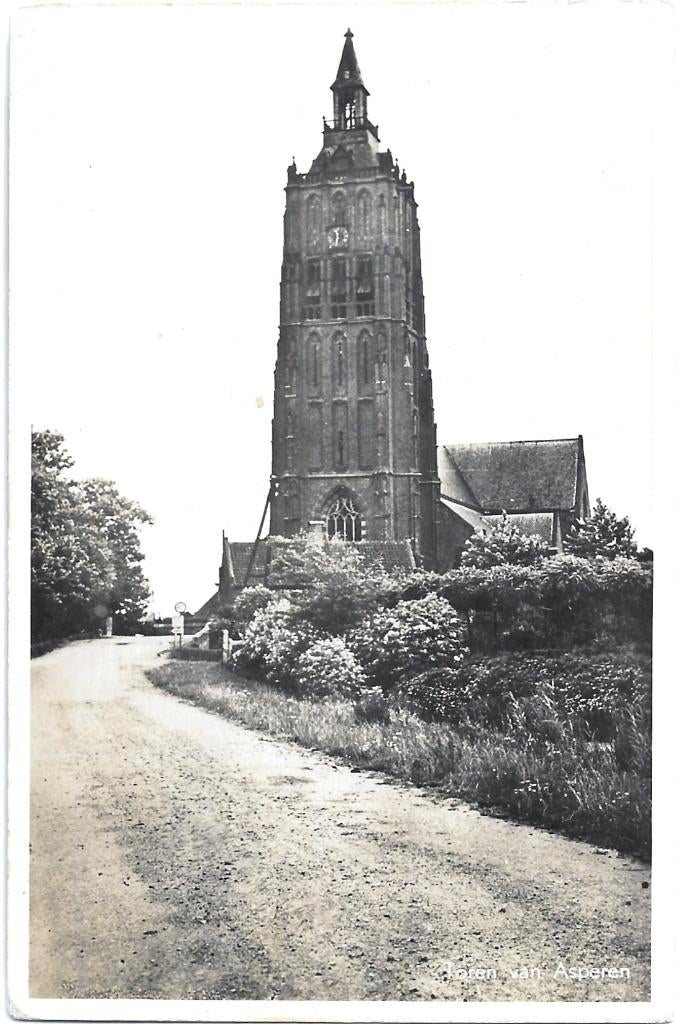 AK Asperen - Toren van Asperen, Verzamelen, Ansichtkaarten | Nederland, Ophalen of Verzenden, 1940 tot 1960, Ongelopen, Gelderland