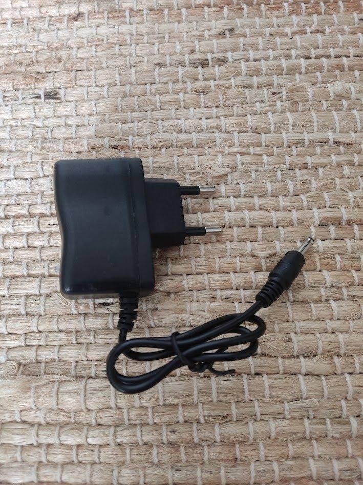 Adapter 500mA ( 4,2 volt ) 3,5 mm plug, Ophalen of Verzenden, Zo goed als nieuw