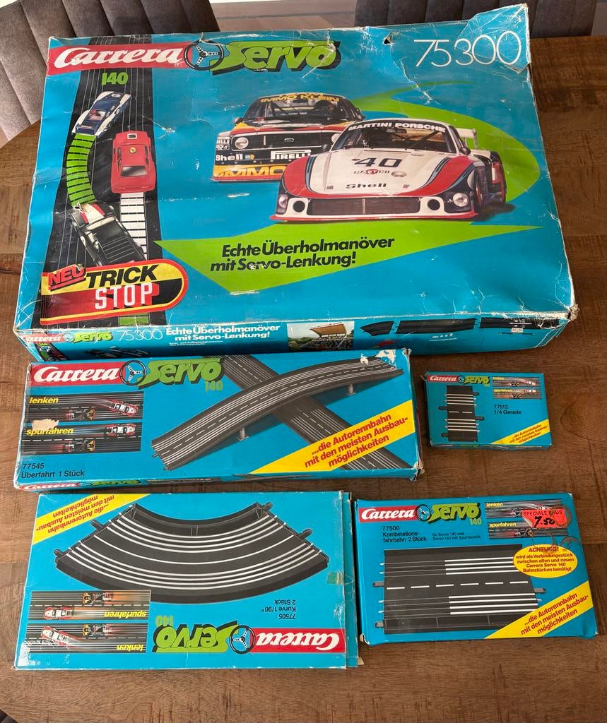 Carrera Servo 75300 racebaan met diverse uitbreidingen, Carrera, Ophalen of Verzenden, Elektrisch, Racebaan