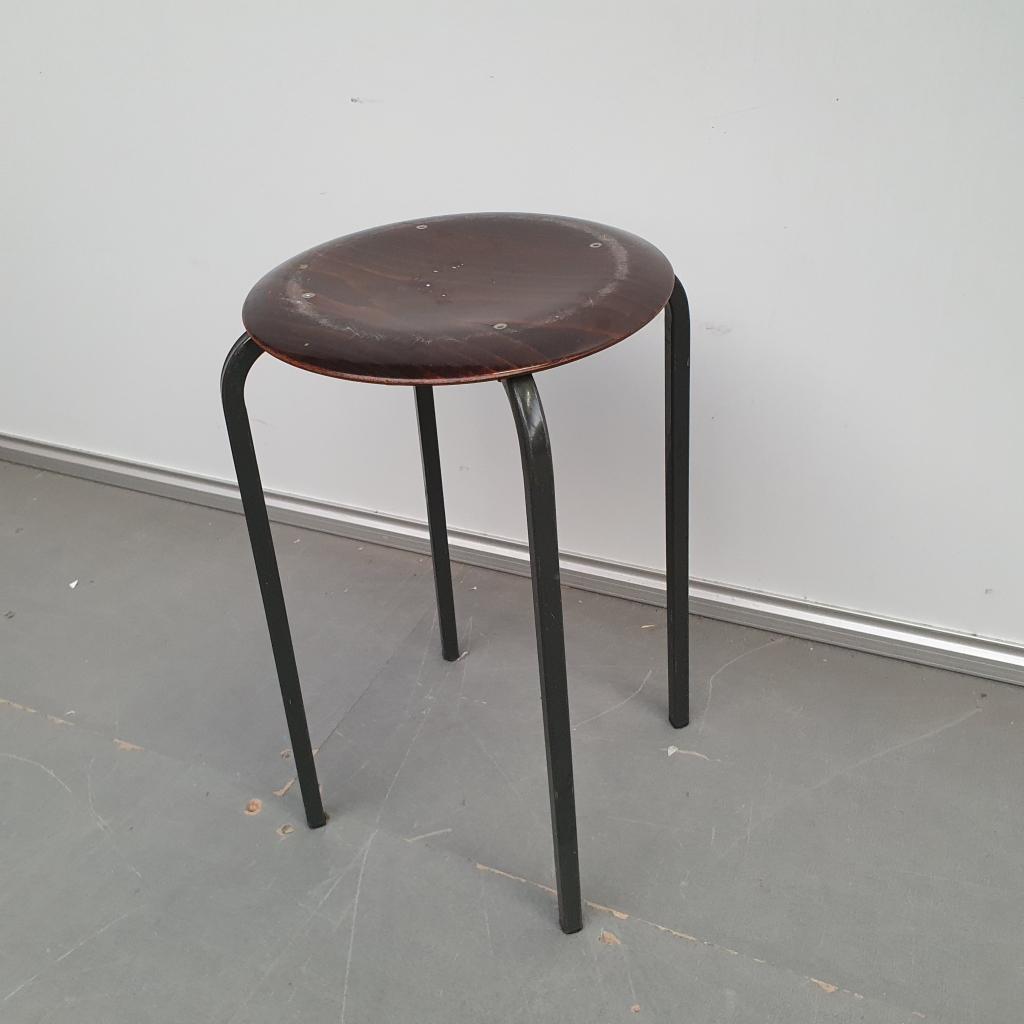 Houten schoolkruk - donkerbruin - 50 cm hoog, Niet ingevuld, Gebruikt, Niet ingevuld, Niet ingevuld