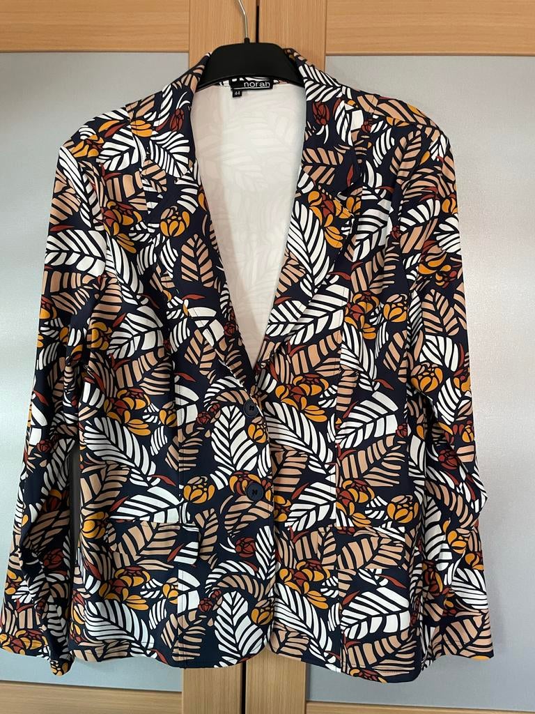 Norah blazer maat 44 met bladprint, Overige kleuren, Verzenden, Maat 42/44 (L), Zo goed als nieuw