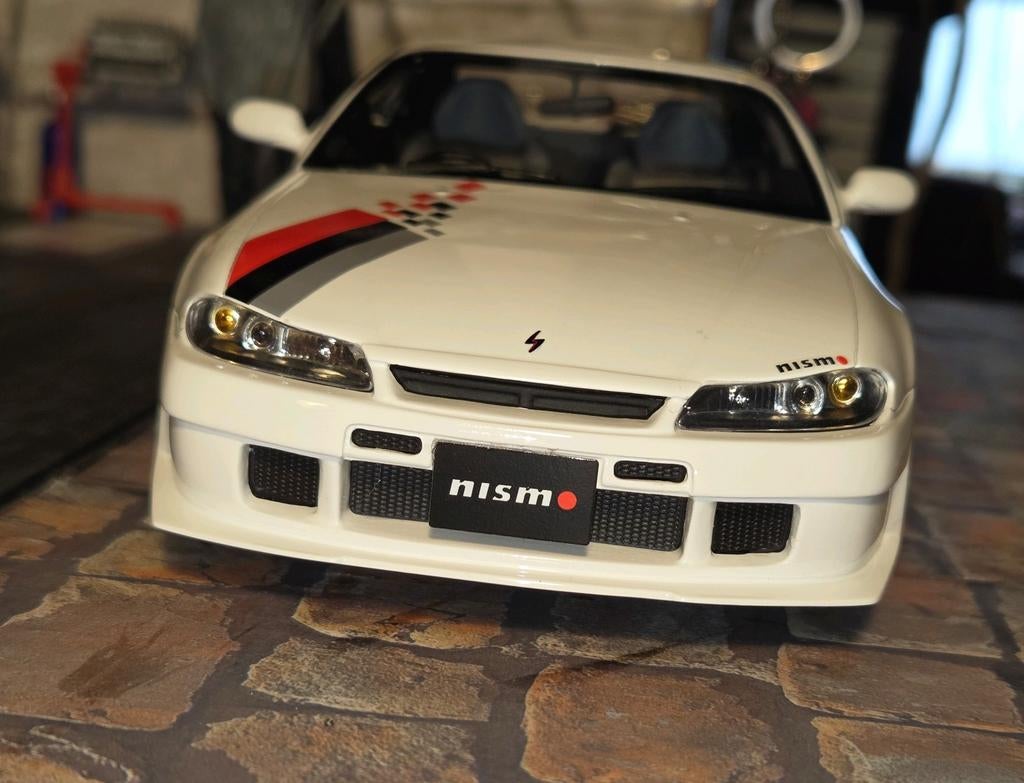 Nissan Silvia S-15 Nismo S-Tune ottomobile Limited 2500, Hobby en Vrije tijd, Modelauto's | 1:18, Ophalen of Verzenden, Zo goed als nieuw