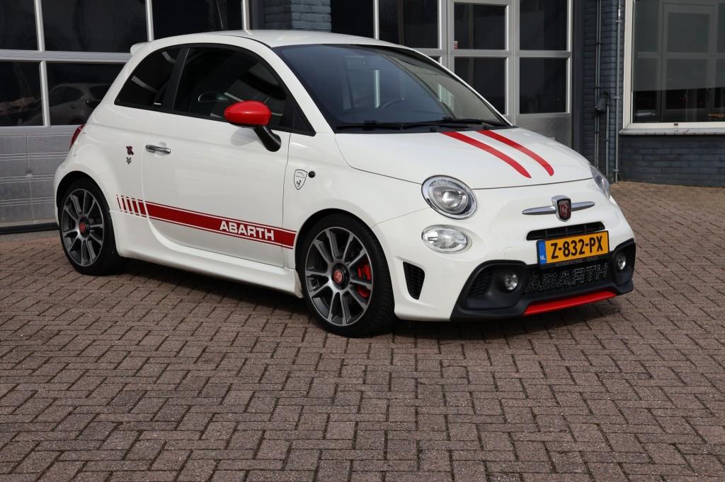 Abarth 595 TURISMO 1.4 T-JET ABARTH 595, Auto's, Voorwielaandrijving, Met garantie (alle), Wit, Handgeschakeld