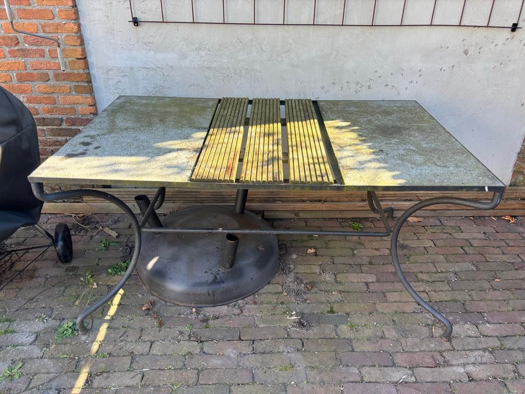 Robuuste tafel: hardsteen & hout, binnen/buiten gebruik, Ophalen, Gebruikt, Rechthoekig, Overige materialen
