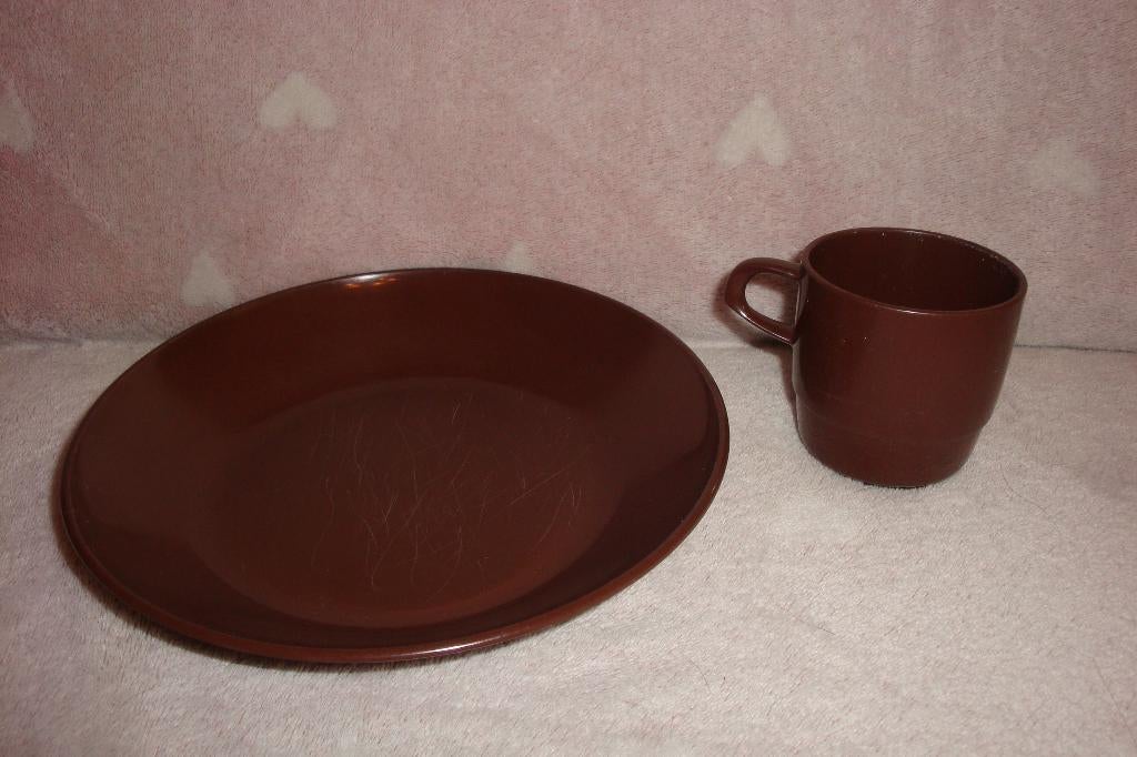 2x retro vintage Mepal camping servies bord kopje, bruin, Ophalen of Verzenden, Gebruikt
