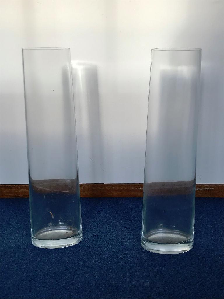 2 mooie lange vazen - Nieuw - 60 cm hoog - Samen 15 euro, Ophalen, Overige kleuren, 50 tot 75 cm, Glas