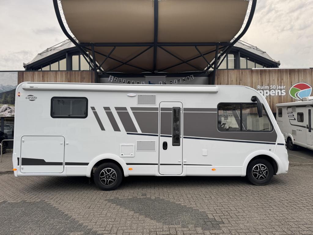 Carado I449 AUTOMAAT + ACTIEPRIJS, Caravans en Kamperen, Campers, Chemisch toilet, Standaard zit, Ringverwarming, Fiat