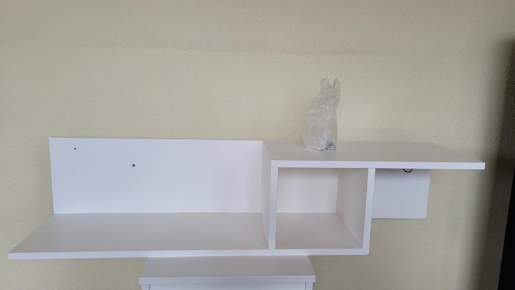 Nette speelse witte wandplank 102 cm incl schroeven/montage, Huis en Inrichting, Woonaccessoires | Wandplanken en Boekenplanken