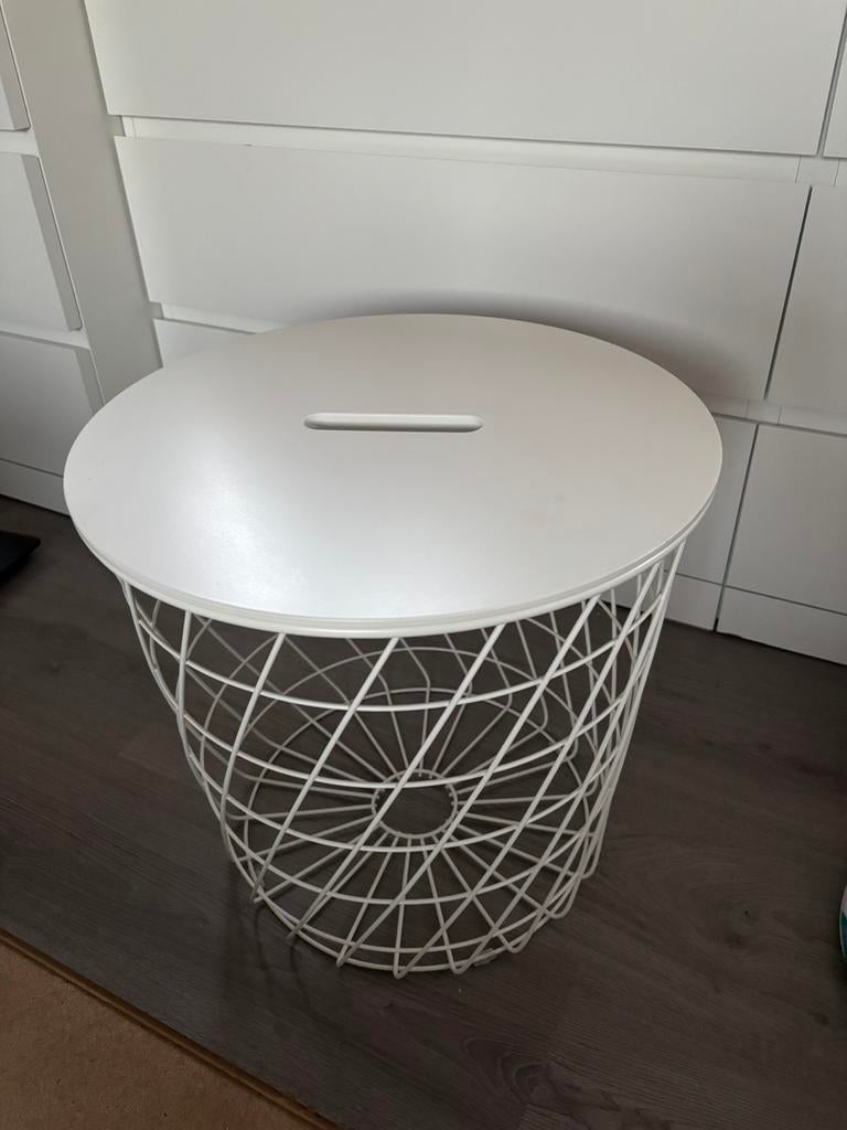 KVISTBRO opbergtafel IKEA wit, Ophalen, Minder dan 55 cm, Zo goed als nieuw, 60 cm of meer
