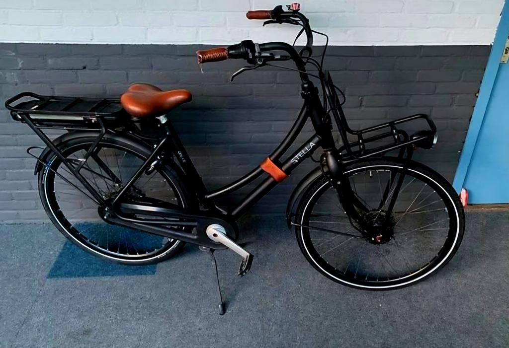 Fijn rijdende Stella Dolce met goede grote accụ 2 te koop, Zo goed als nieuw, 51 tot 55 cm, 50 km per accu of meer, Ophalen