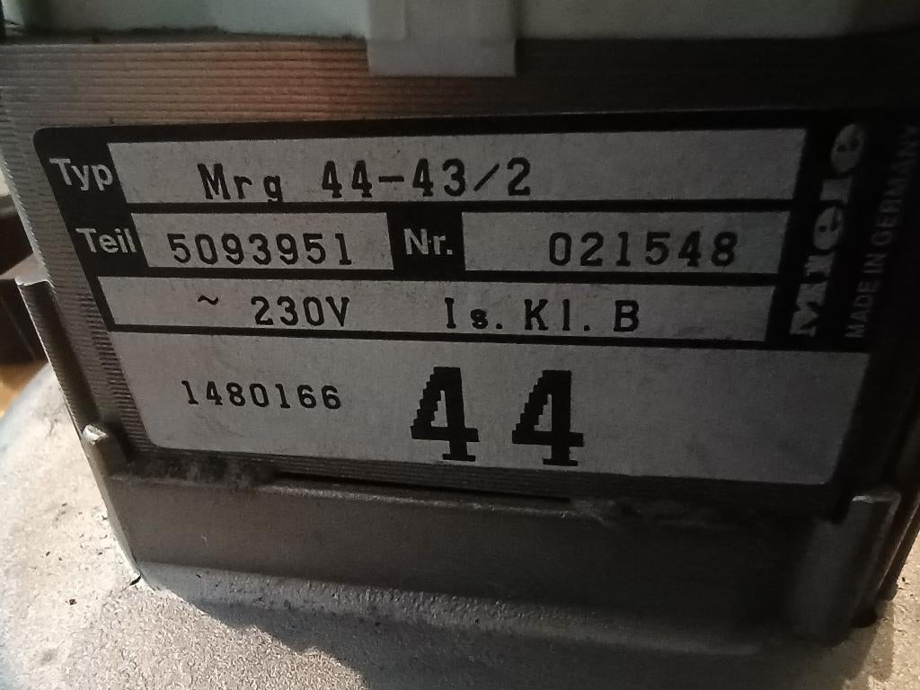 Miele stofzuigermotor Mrg 44-43/2, Ophalen of Verzenden, Gebruikt, 1600 tot 2000 watt, Stofzuiger