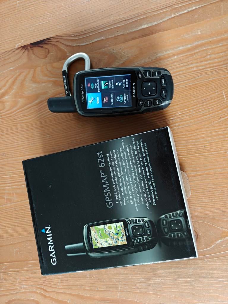 Garmin GPSMAP 62st Handheld GPS met doos en accessoires, Ophalen of Verzenden, Gebruikt