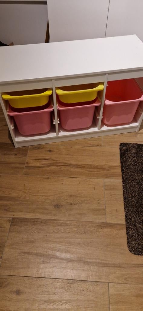 Trofast ikea kast incl bakken, Kast, Ophalen of Verzenden, Zo goed als nieuw, 75 tot 100 cm