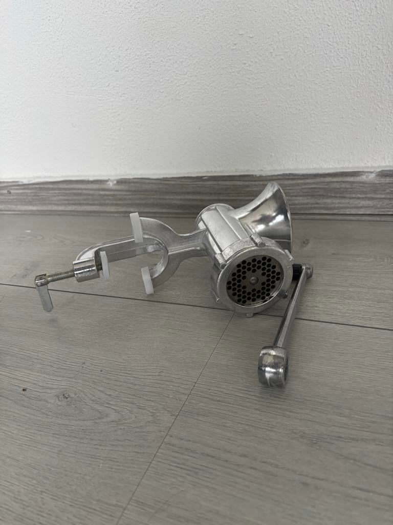 Vleesmolen - Handmatig - Metaal, Gebruikt, Zilver, Ophalen of Verzenden, Metaal