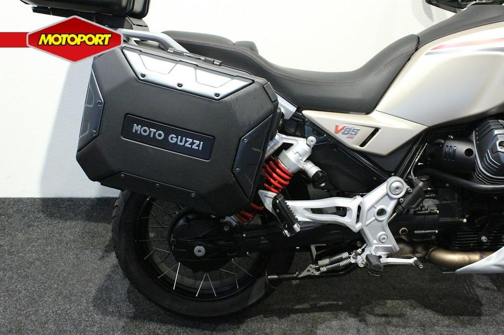 Moto Guzzi V85 TT TRAVEL - foto 3