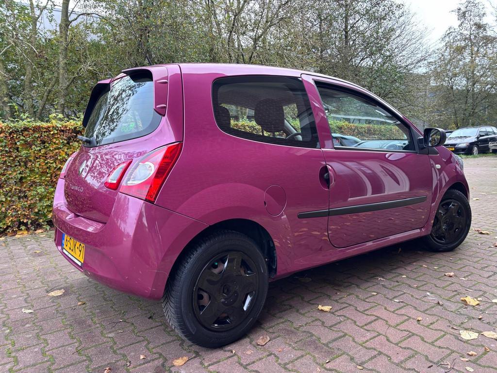Renault Twingo 1.2 16V Parisienne, Auto's, Voorwielaandrijving, Gebruikt, Zwart, 4 stoelen