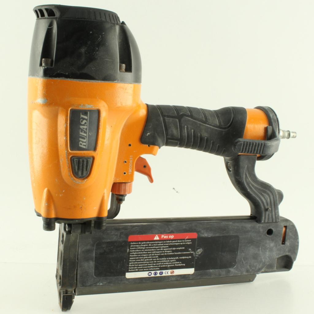 Rufast Constructie Tacker op Lucht, Hilti, Zo goed als nieuw, Support@hilti.com, Hilti Corporation, Feldkircher Strasse 100, 
9494 Schaan
Liechtenstein