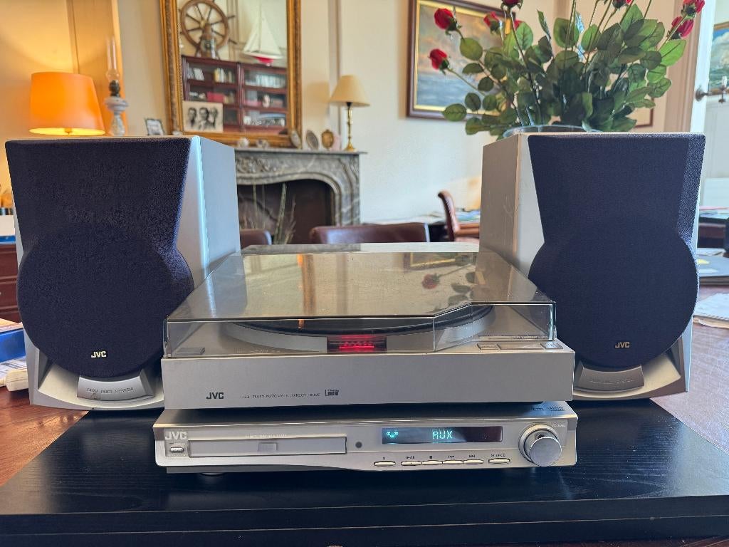 Unieke JVC stereo set Platenspeler CD Tuner Versterker Boxen, Ophalen, Gebruikt, JVC, Tuner of Radio