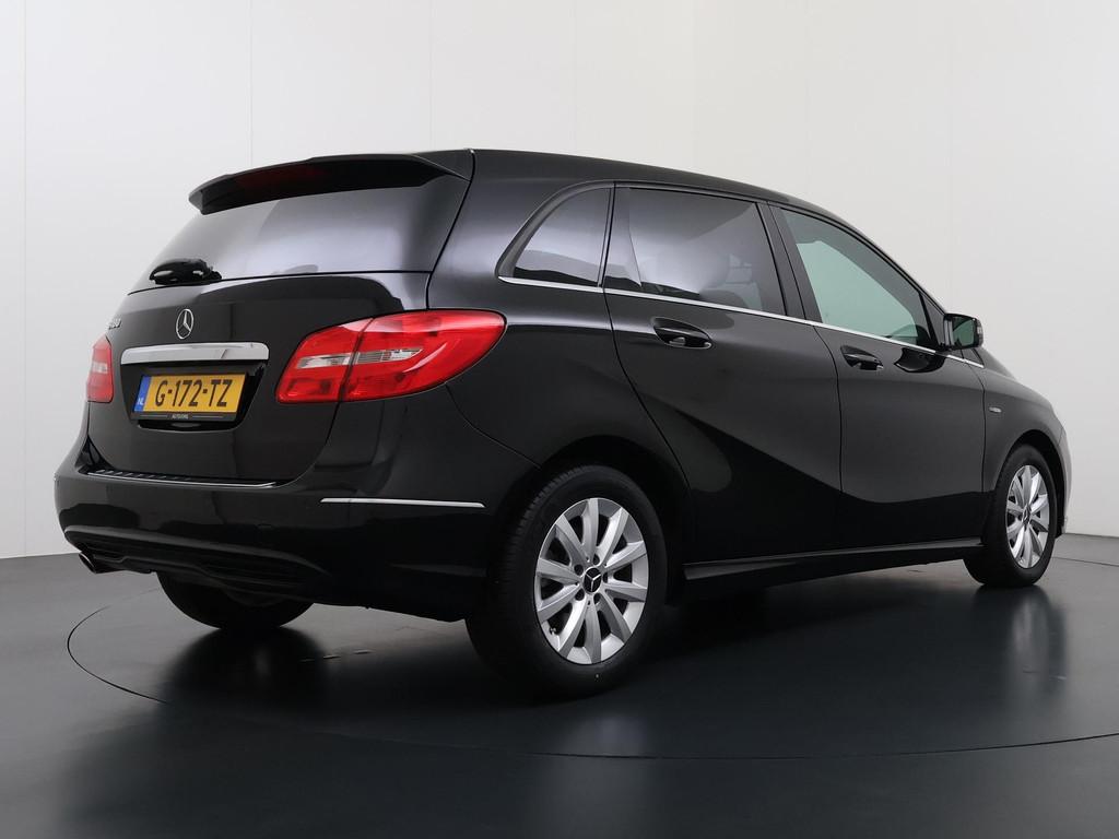 Mercedes-Benz B-klasse 180 Navigatie Automaat, Gebruikt, 4 cilinders, 1595 cc, Geïmporteerd