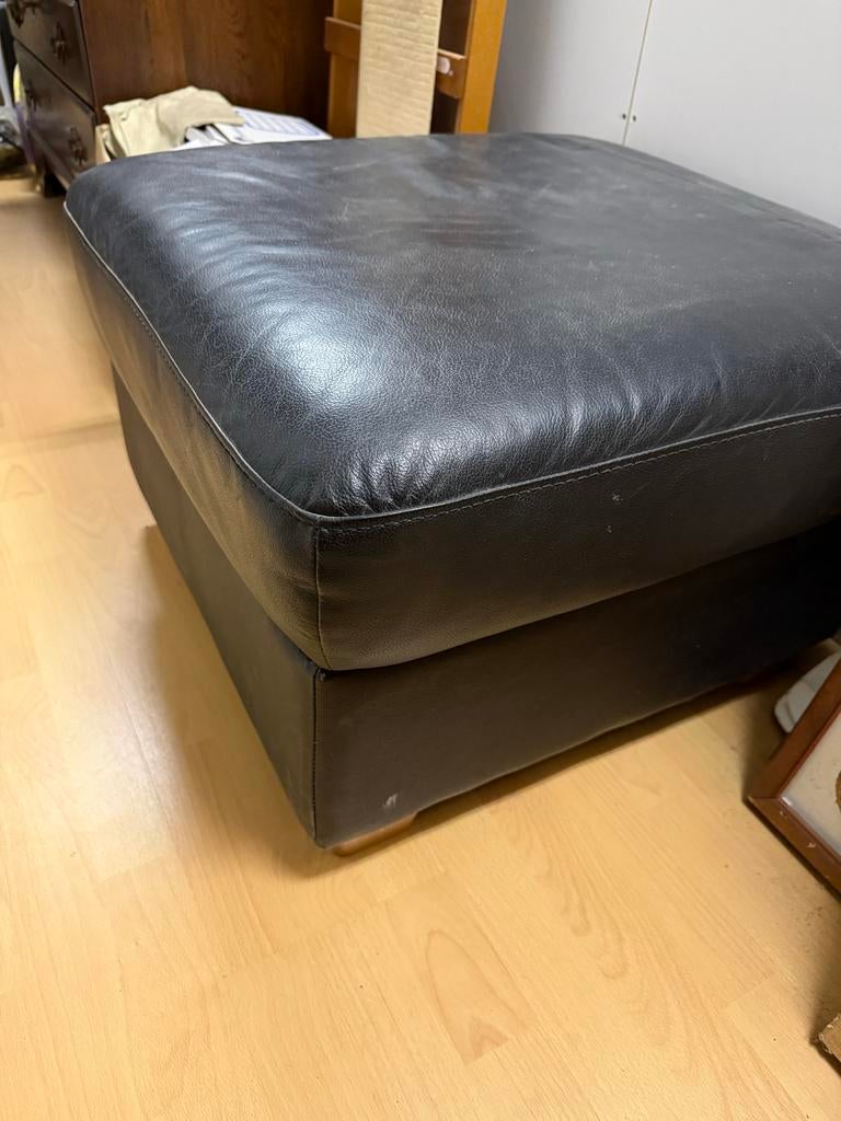 Zwarte lederen poef met opbergfunctie, Ophalen, Gebruikt, Vierkant, Leer