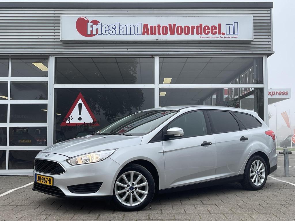 Ford Focus Wagon 1.0 Trend Edition /Airco/Cruise/Trekhaak/, Gebruikt, Euro 6, Met garantie (alle), Start-stop-systeem