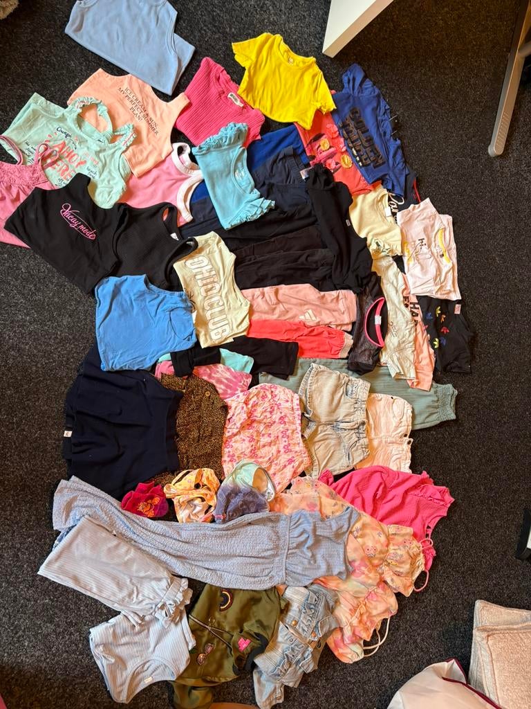 Meisjes zomer kleding pakket draagmaat 122, Kinderen en Baby's, Kinderkleding | Maat 122, Ophalen of Verzenden, Zo goed als nieuw