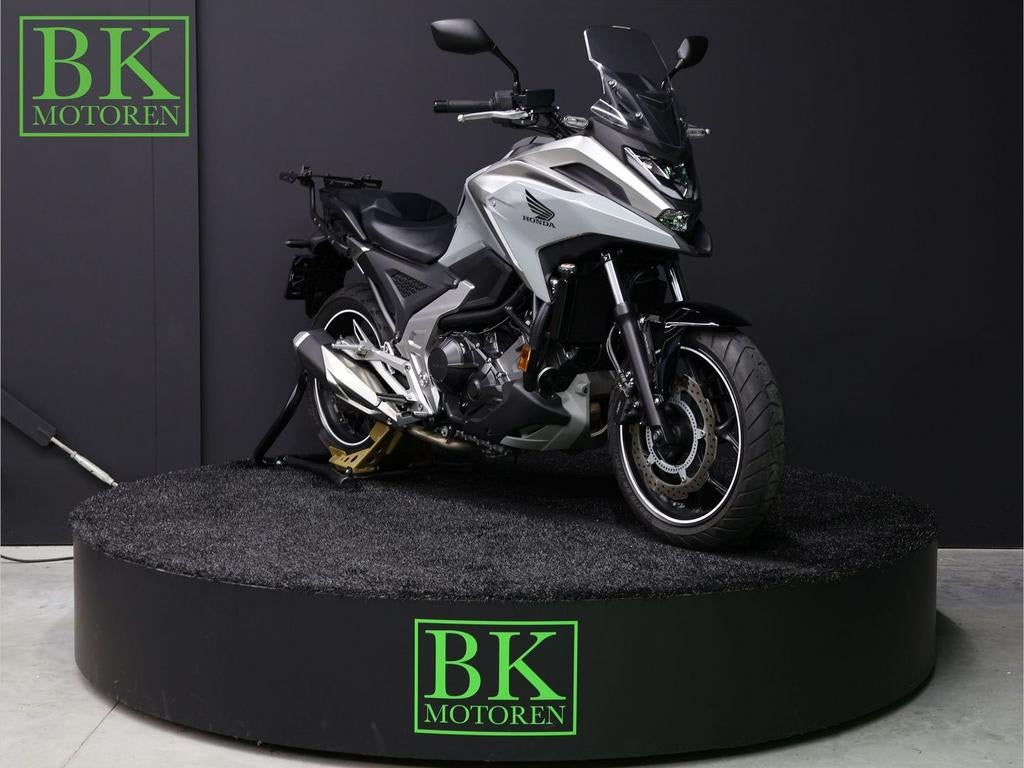 HONDA NC 750 X | 35kW - A2 | Pearl Glare White - foto 2